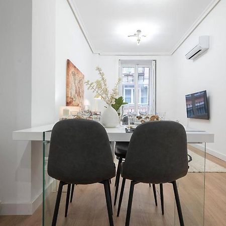 Apartamento De Lujo En Gran Via Apartment Мадрид Екстериор снимка