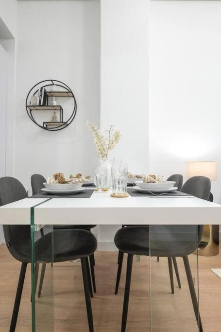Apartamento De Lujo En Gran Via Apartment Мадрид Екстериор снимка