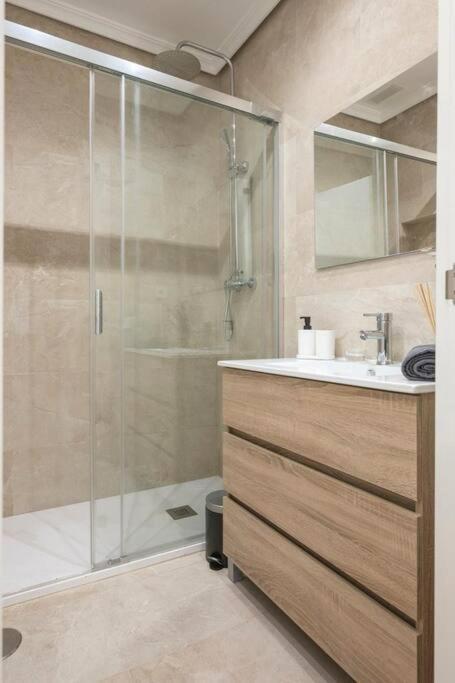 Apartamento De Lujo En Gran Via Apartment Мадрид Екстериор снимка